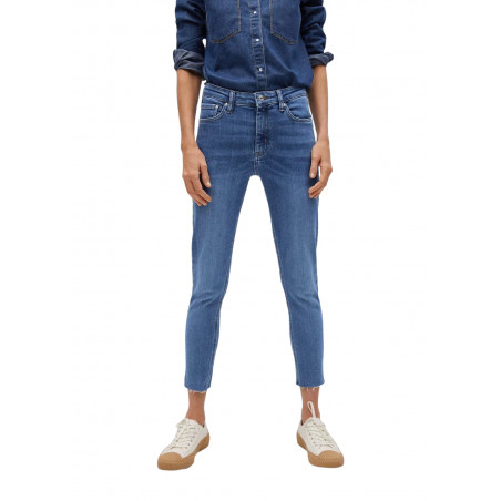 Jeans Mango Isa Skinny talla 34 (CONSULTA DISPONIBILIDAD Y PRECIO FINAL POR WHATSAPP)