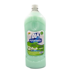Limpiador desinfectante Ola Aromatic Cedrón Cremoso 1.8 l