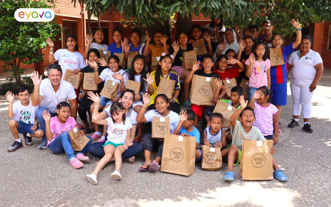 Eyava.com regaló sonrisas a niños de la Obra Social Francisca Casci con gran donación de juguetes